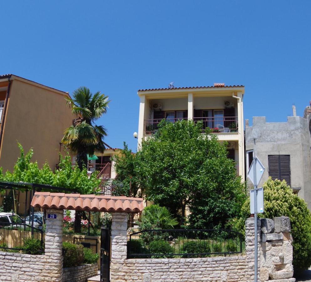 Holiday Apartments Ruzica, Pjescana Uvala Bagian luar foto