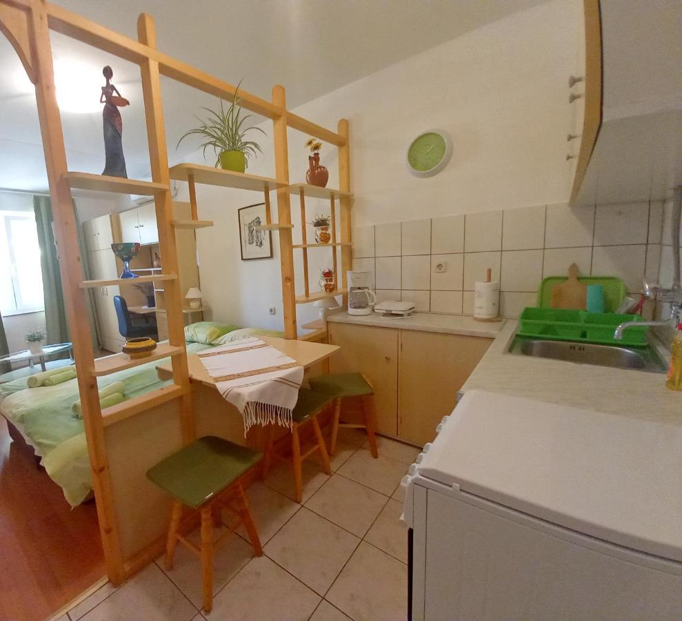 Holiday Apartments Ruzica, Pjescana Uvala Bagian luar foto