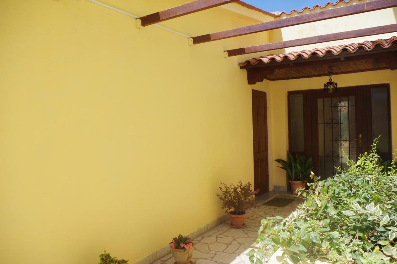 Holiday Apartments Ruzica, Pjescana Uvala Bagian luar foto