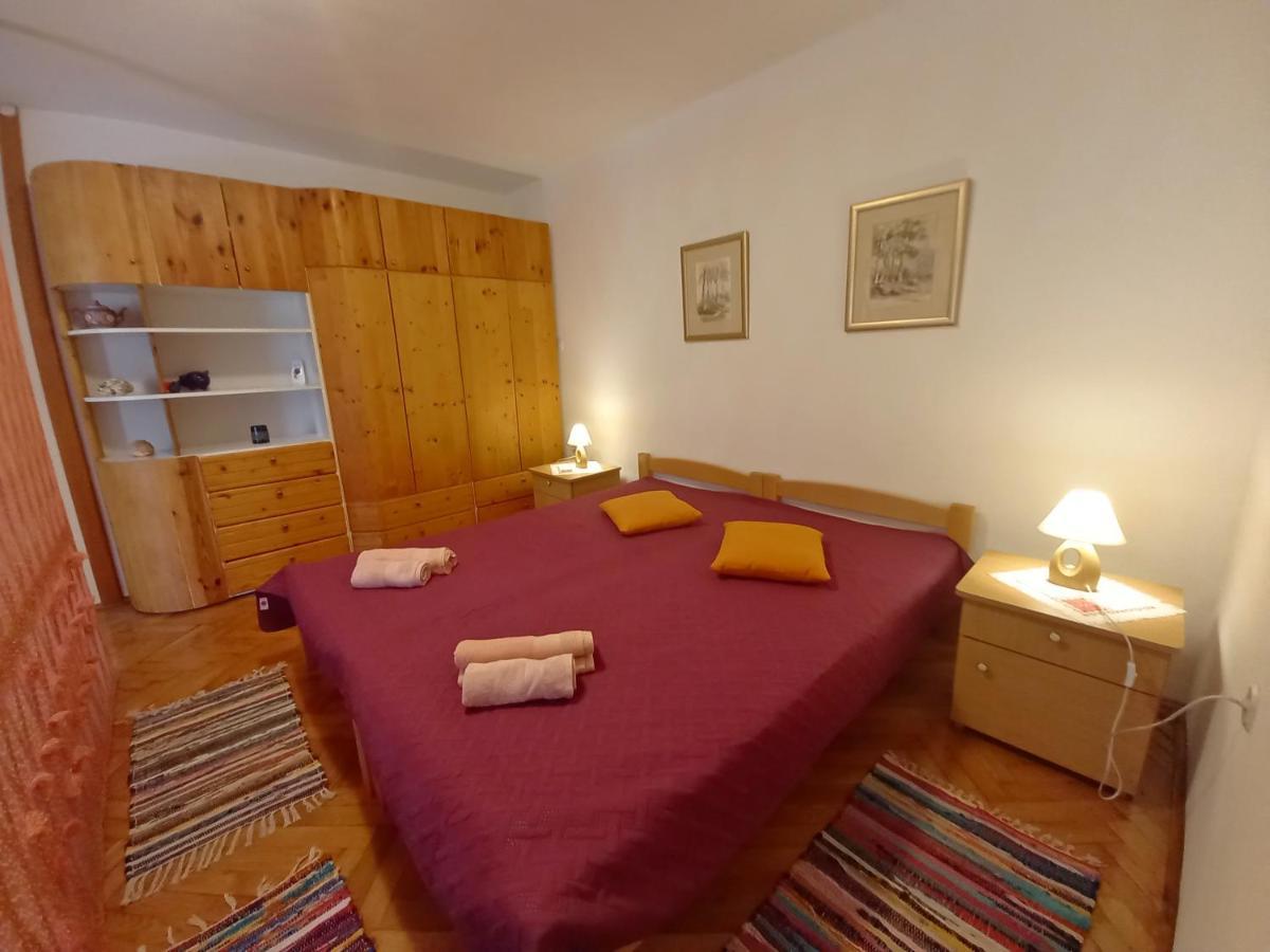 Holiday Apartments Ruzica, Pjescana Uvala Bagian luar foto