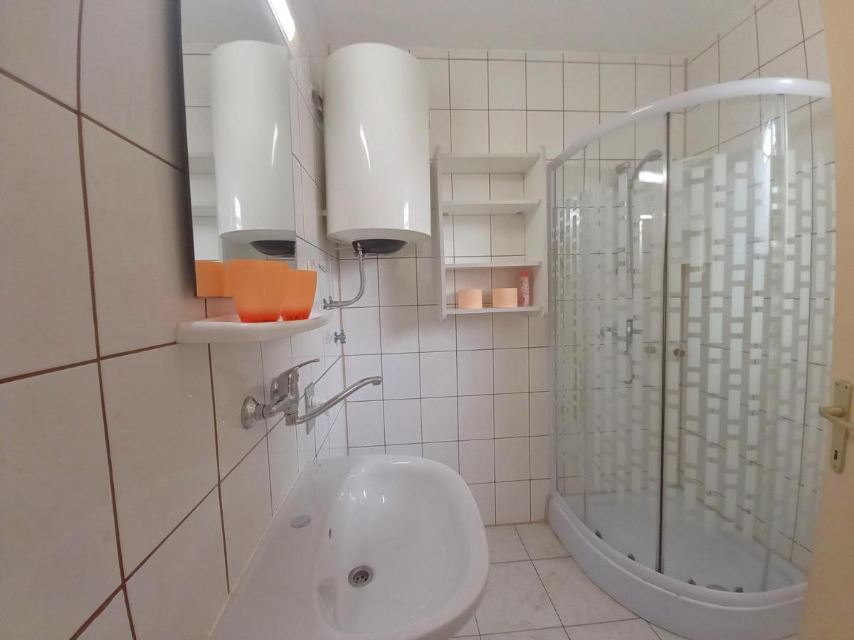 Holiday Apartments Ruzica, Pjescana Uvala Bagian luar foto