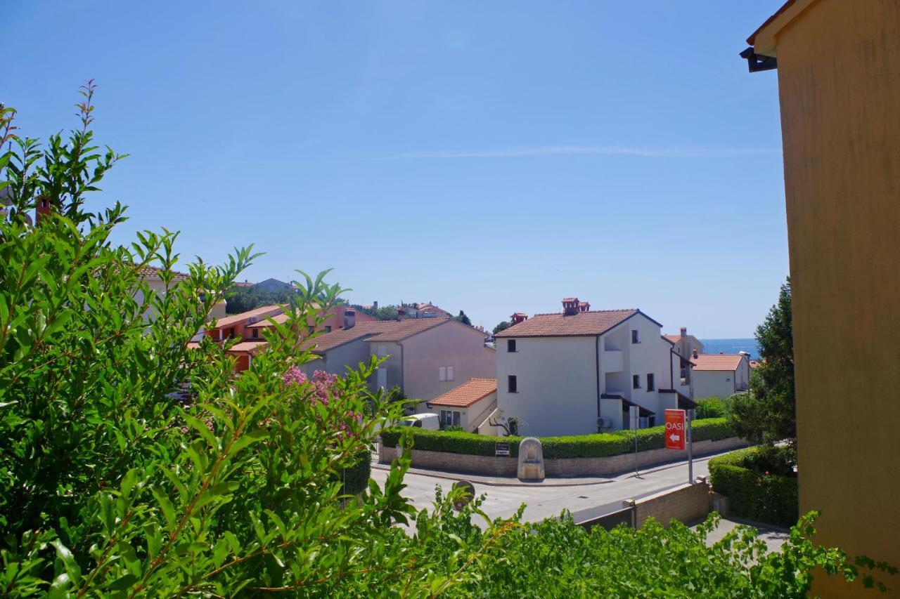 Holiday Apartments Ruzica, Pjescana Uvala Bagian luar foto