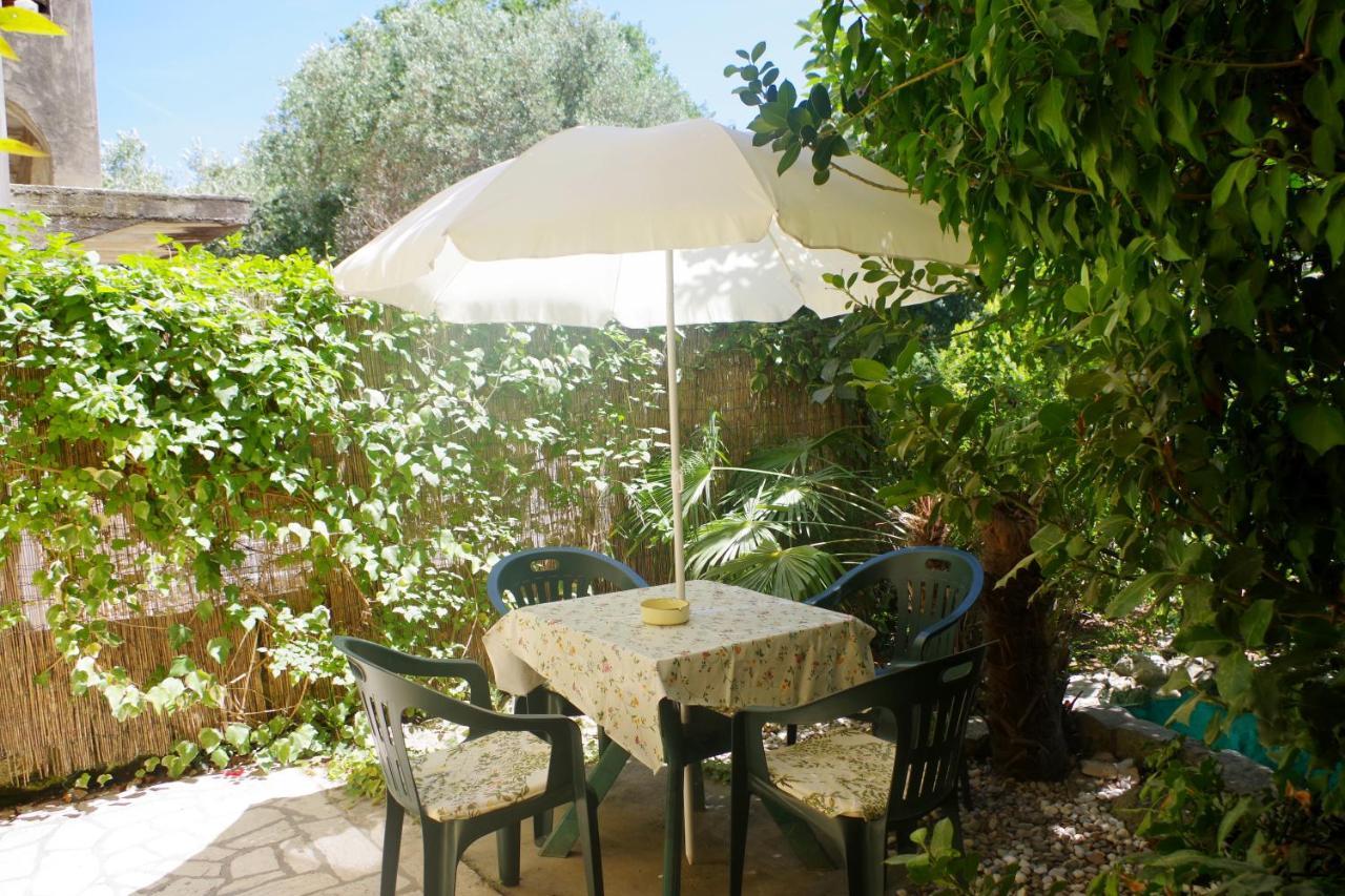 Holiday Apartments Ruzica, Pjescana Uvala Bagian luar foto