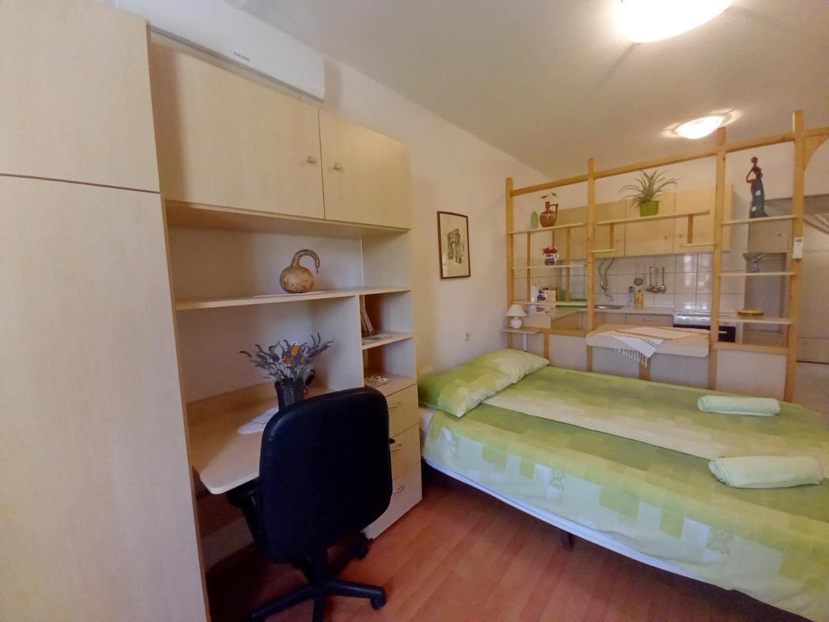 Holiday Apartments Ruzica, Pjescana Uvala Bagian luar foto